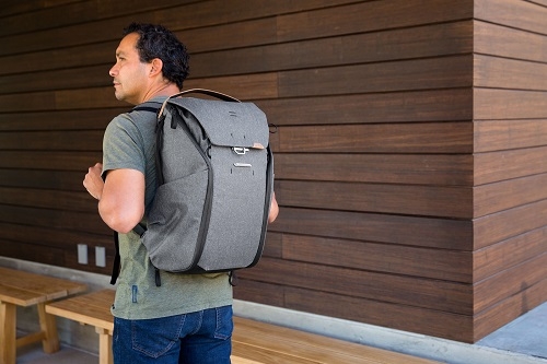 PEAK DESIGN EVERYDAY BACKPACK 30L V2 CHARCOAL - Click Image to Close