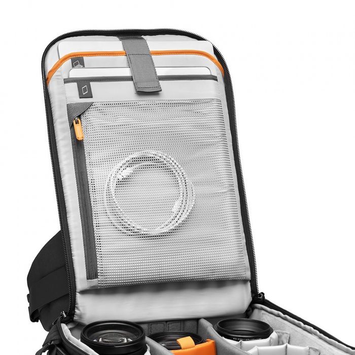 LOWEPRO FLIPSIDE BP 400 AW III BLACK