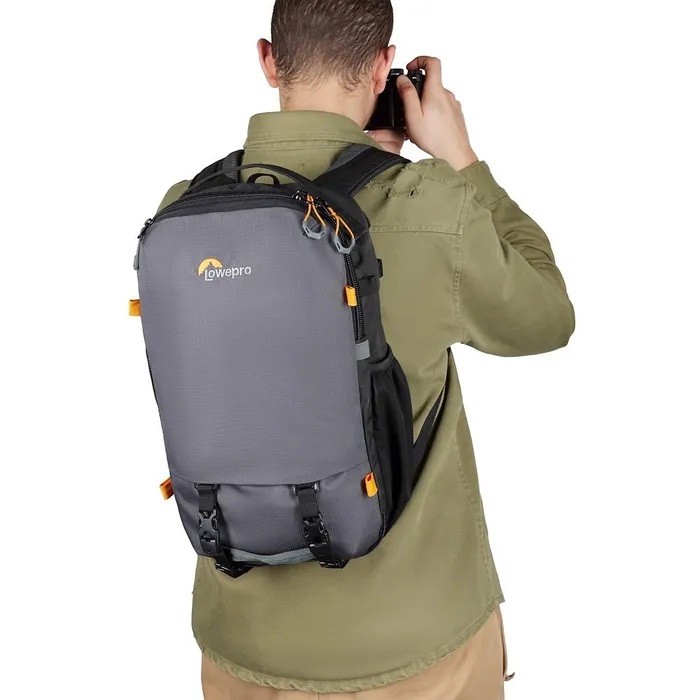 LOWEPRO TREKKER LT BACKPACK 150 GREY GREEN LINE - Click Image to Close