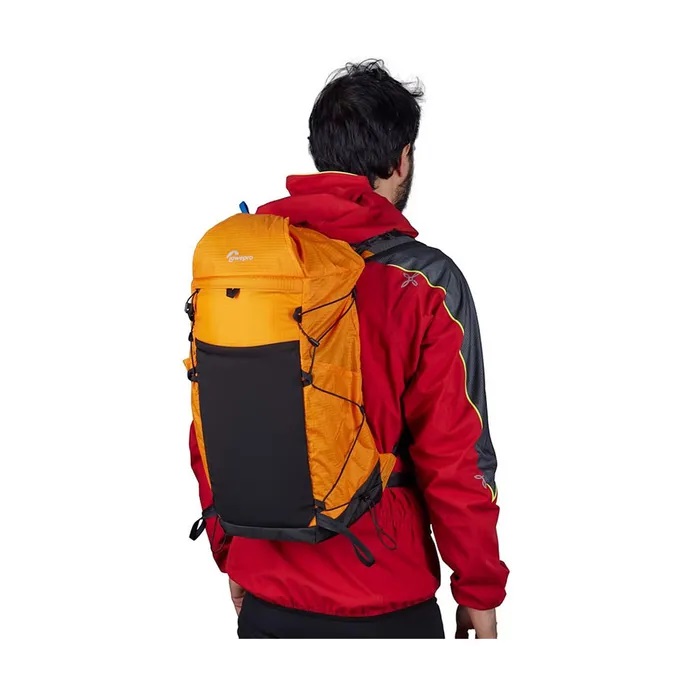 LOWEPRO RUNABOUT BACKPACK 18L II