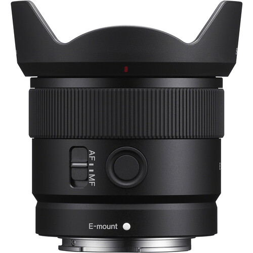 Sony SEL 11 F1.8 - Click Image to Close